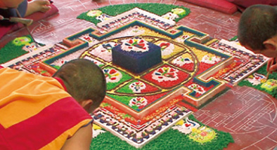 ギュメ寺は祈っている